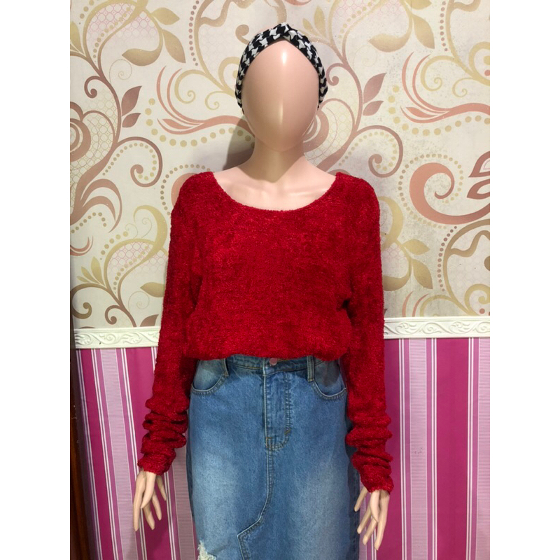 PRELOVED SWEATER RAJUT BULU MERAH