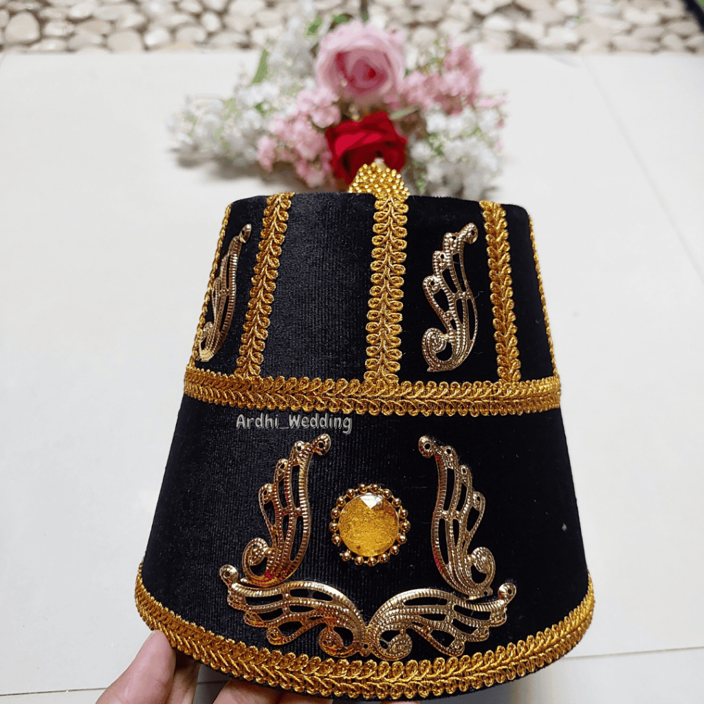 Kuluk Pengantin Motif / Kuluk Dodotan Jawa