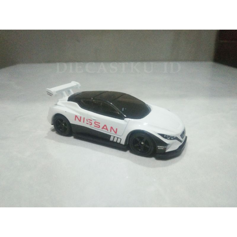 Hot Wheels Nissan Leaf Nismo RC_02 Loose Ban Karet