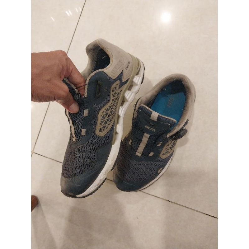 sepatu running nepa boa sistem
