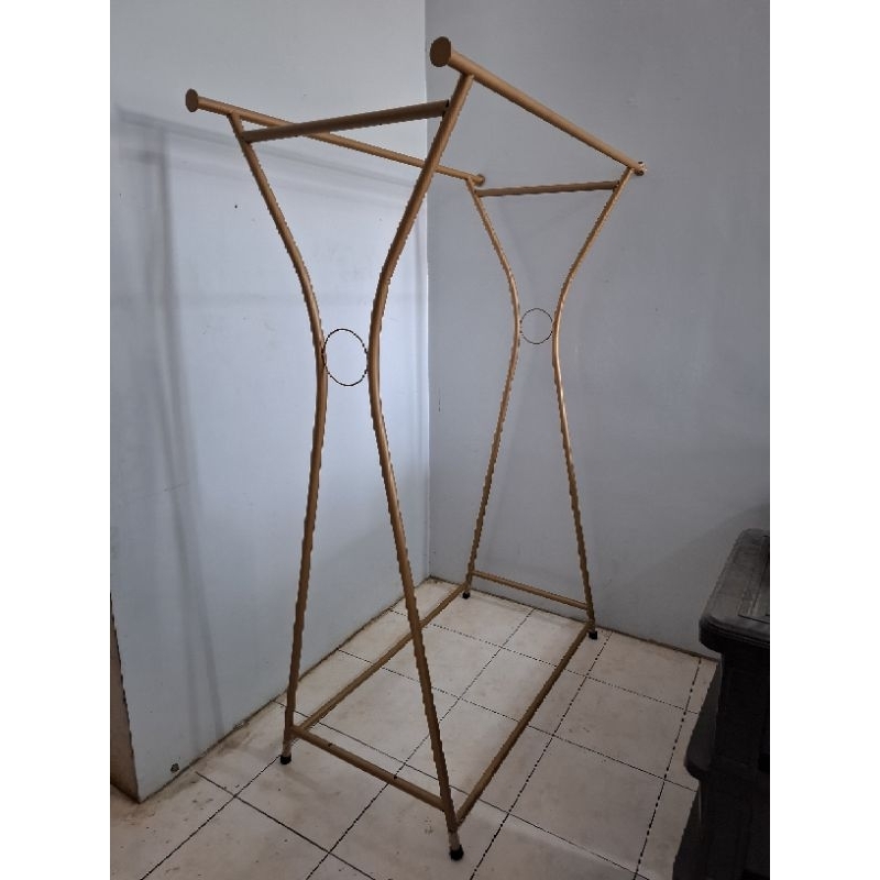 stanhanger gawang Izzati GOLD/ Gawang terbaru  Izzati / gawang gold baju / gawang baju termurah / ga