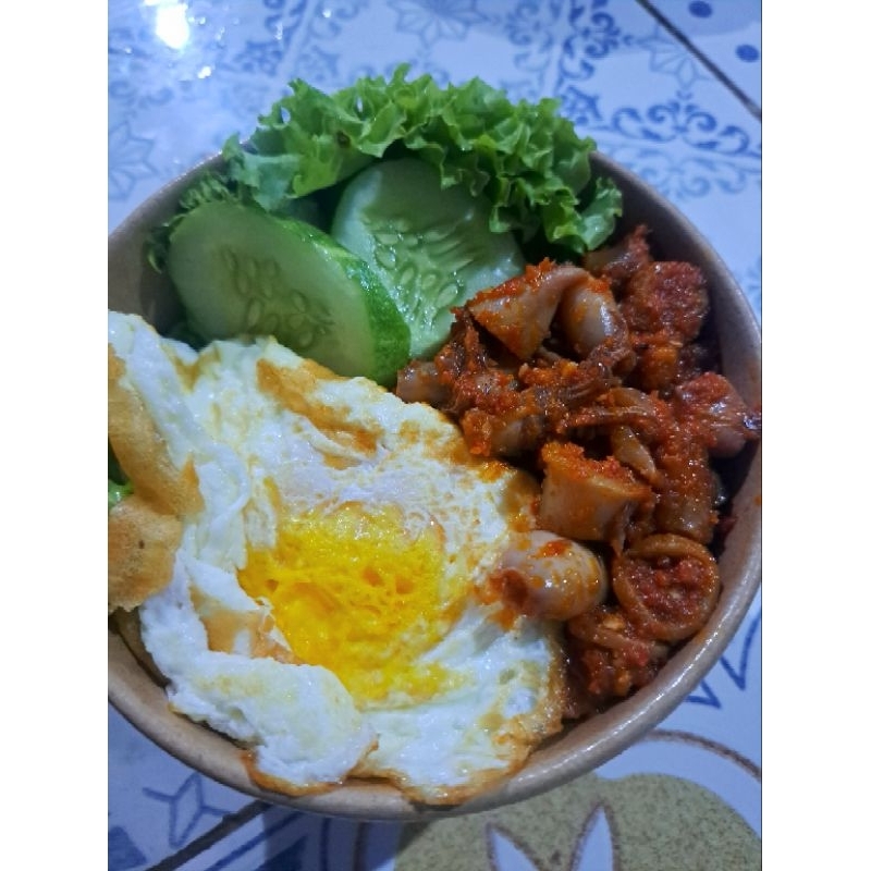 

Ricebowl Nasi Cumi+Telur