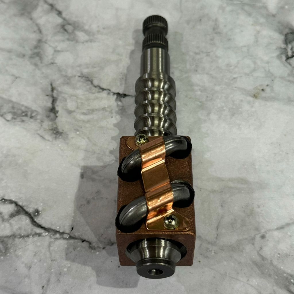 Worm steering unit manual non power steering paha ayam isuzu panther 2.3 c223