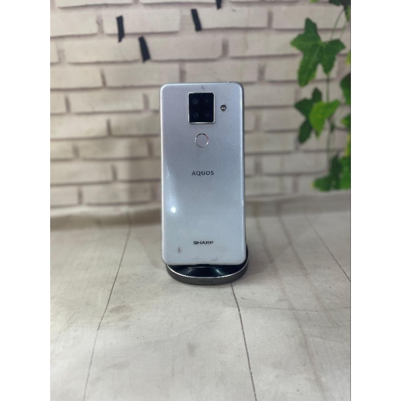 Sharp Aquos sense 4 Plus second unit only plus charger