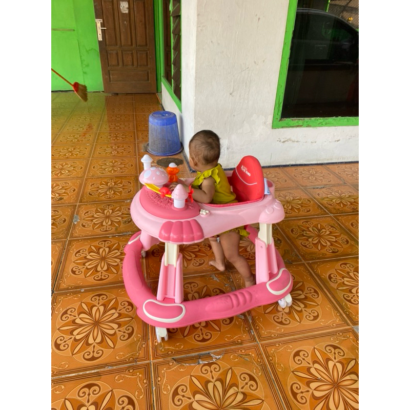 apollo family pink preloved