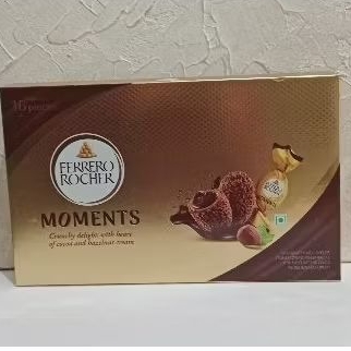 

FERRERO ROCHER MOMENTS 16 PIECES