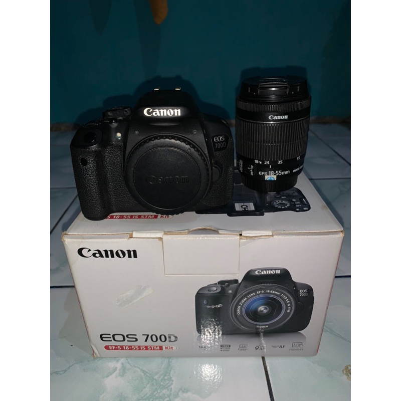 canon eos 700d