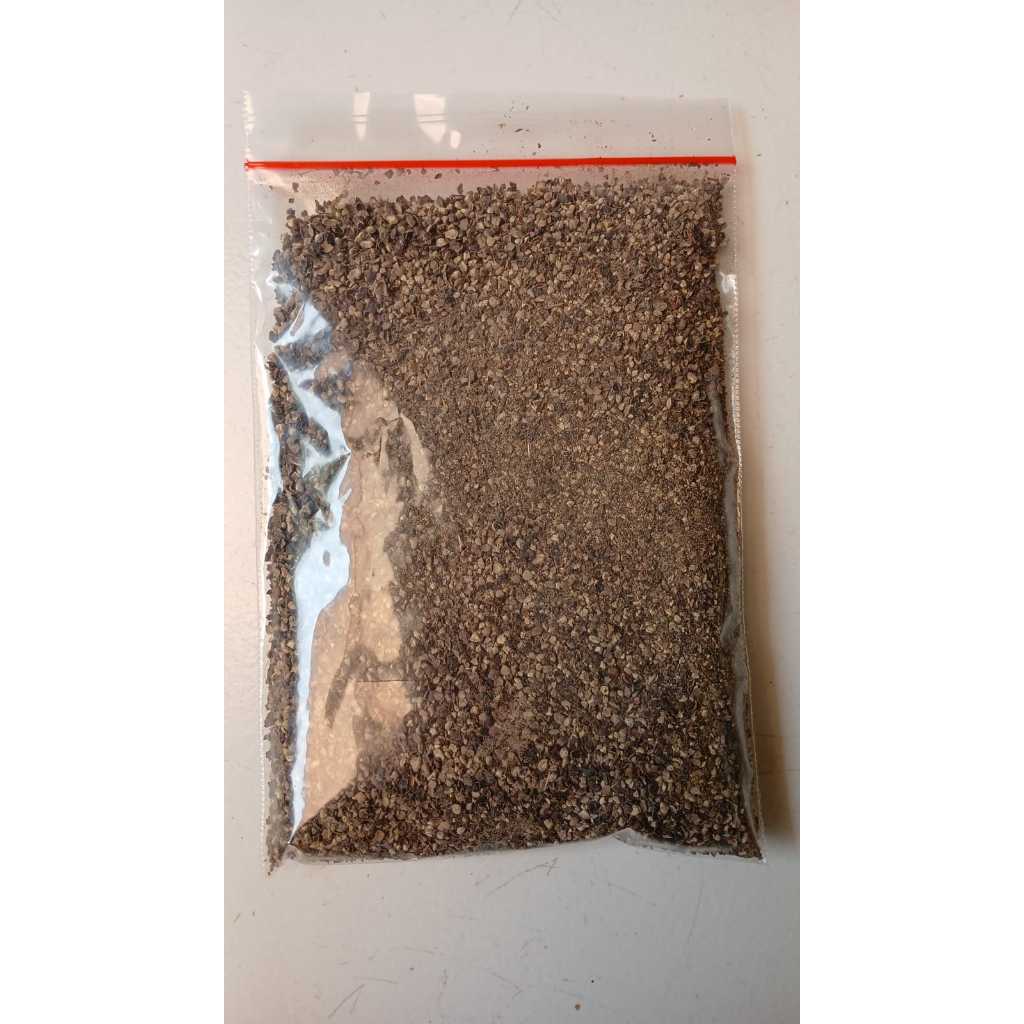 

Lada Hitam Pecah / Crushed Black Pepper Powder 100 Gr Rempah Bumbu Masak Dapur