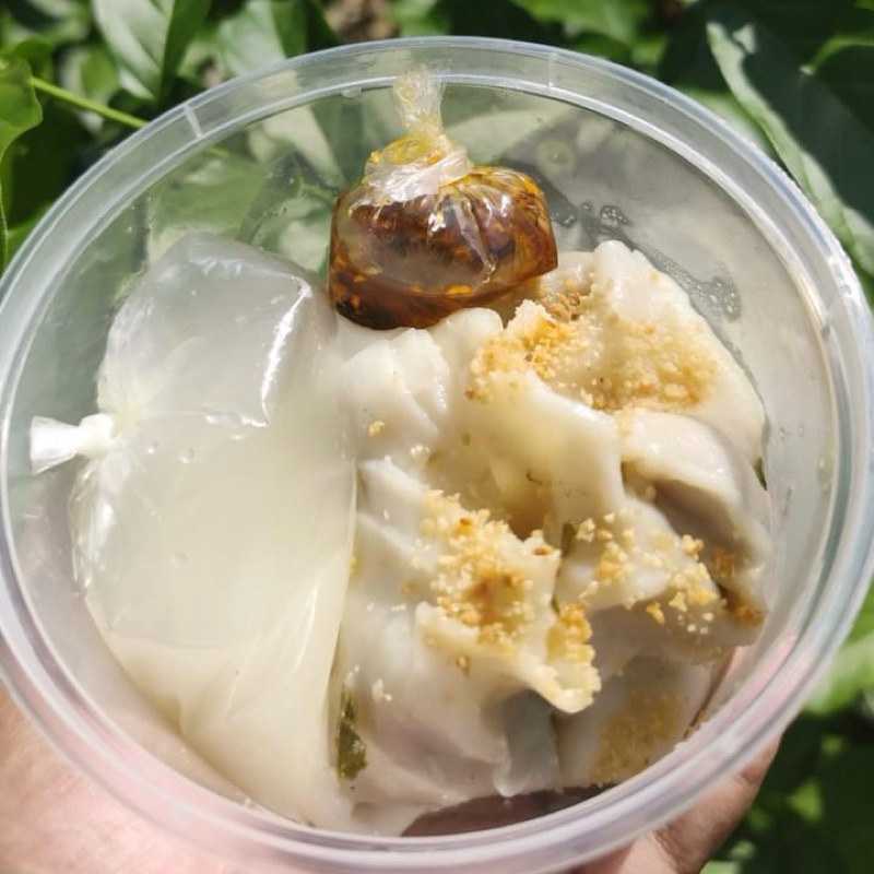

PANGSIT CHILI OIL