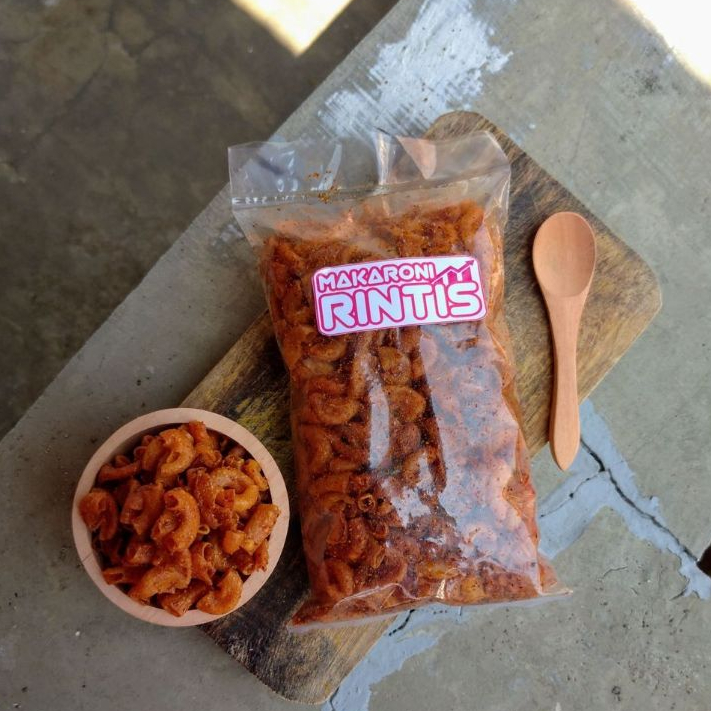 

Makaroni Goreng Pedas Daun Jeruk Kemasan 500gr