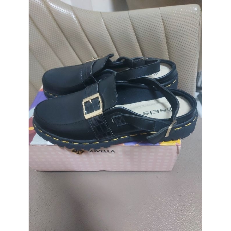 sepatu pantofel merk Seis