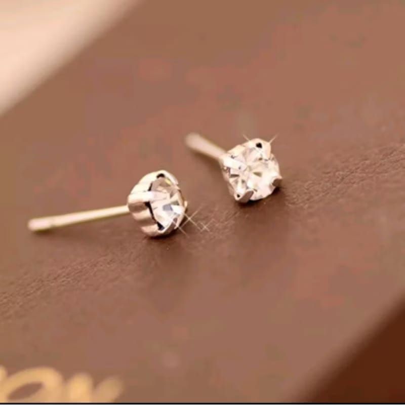 Anting tusuk branded motif berlian lapis emas/perak ( harga termurah )