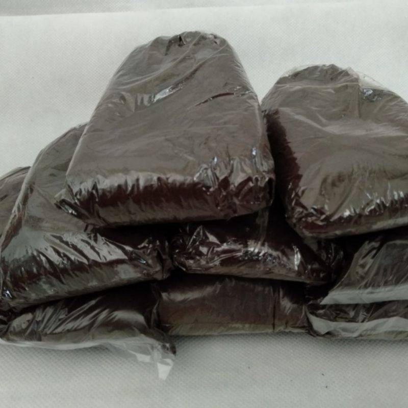 

Kopi Bubuk Hitam Asli Wonosalam Kemasan 100gr