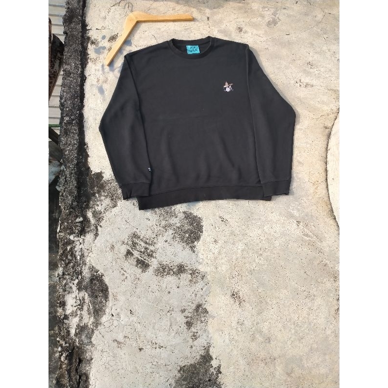 CREWNECK :  ZIOZIA x GRETA FRIEDEN