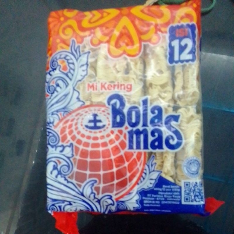 

mie bola mas isi 12