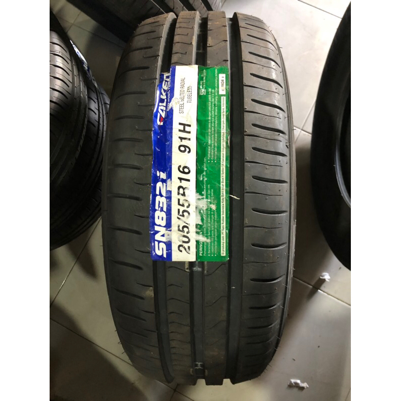 Falken SN8321 R16 205/55 R16