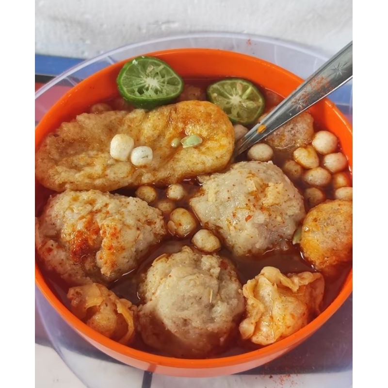 

Cuangki khas bandung dengan bakso Jando/urat super besar