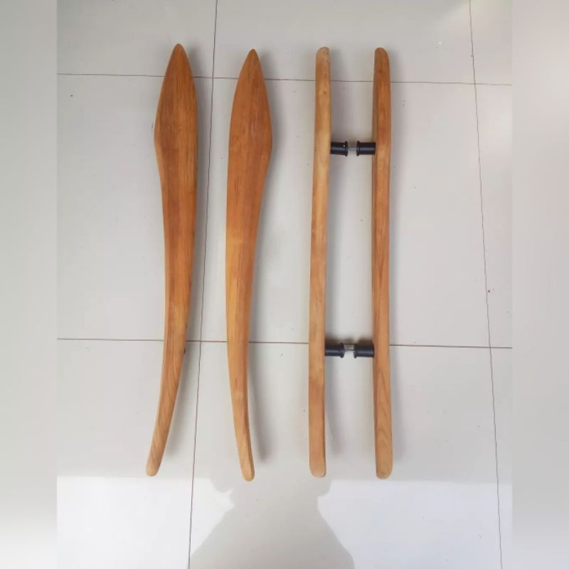 Handle Pintu Gagang Pintu Tarikan Pintu Rumah Kaca Bahan Kayu Jati Motif Pedang 90 cm