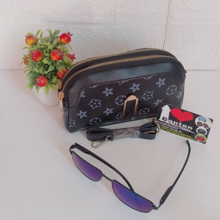 Tas elempang wanita bahan infort.ter murah