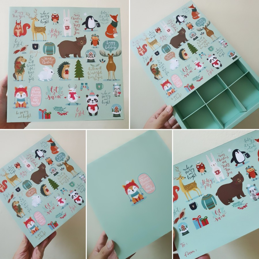 

1 Pack Isi 5 Pcs Dus Parcel Natal Sekat 9 Hijau Muda Box Motif Green Christmas Ukuran 7.3 x 7.3 x 4.5 cm