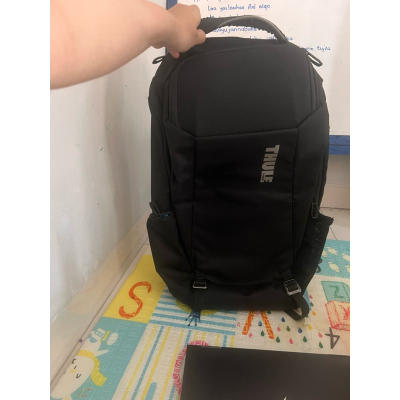 preloved thule backpack