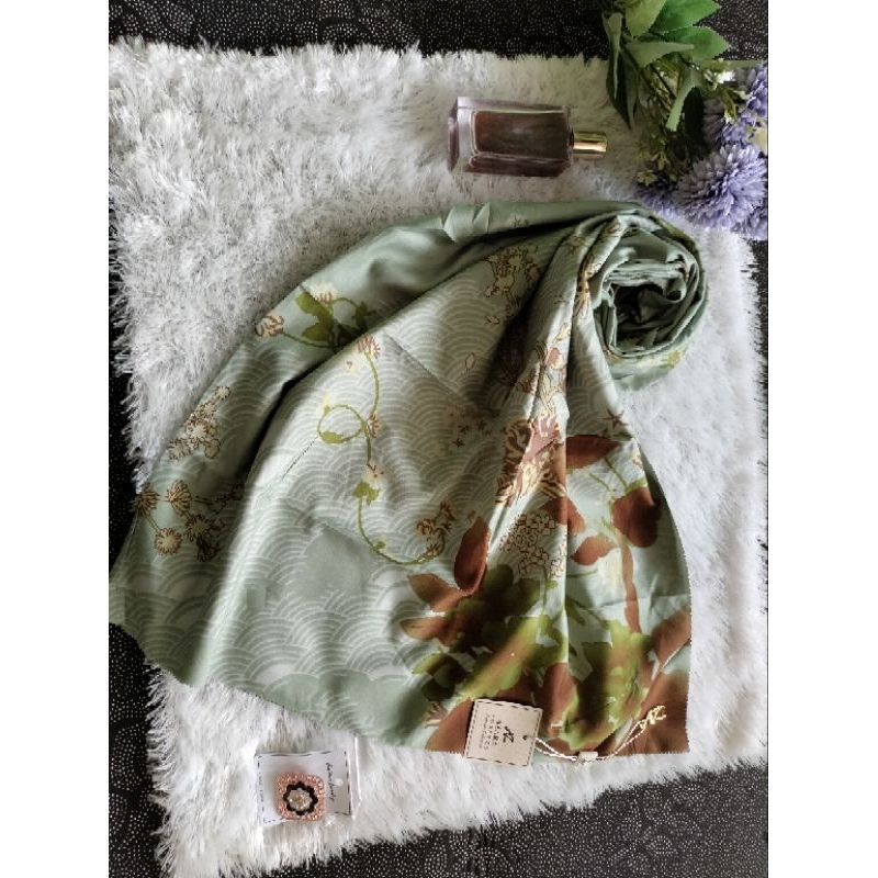 Hijab Motif Azara Lasercut  Logo