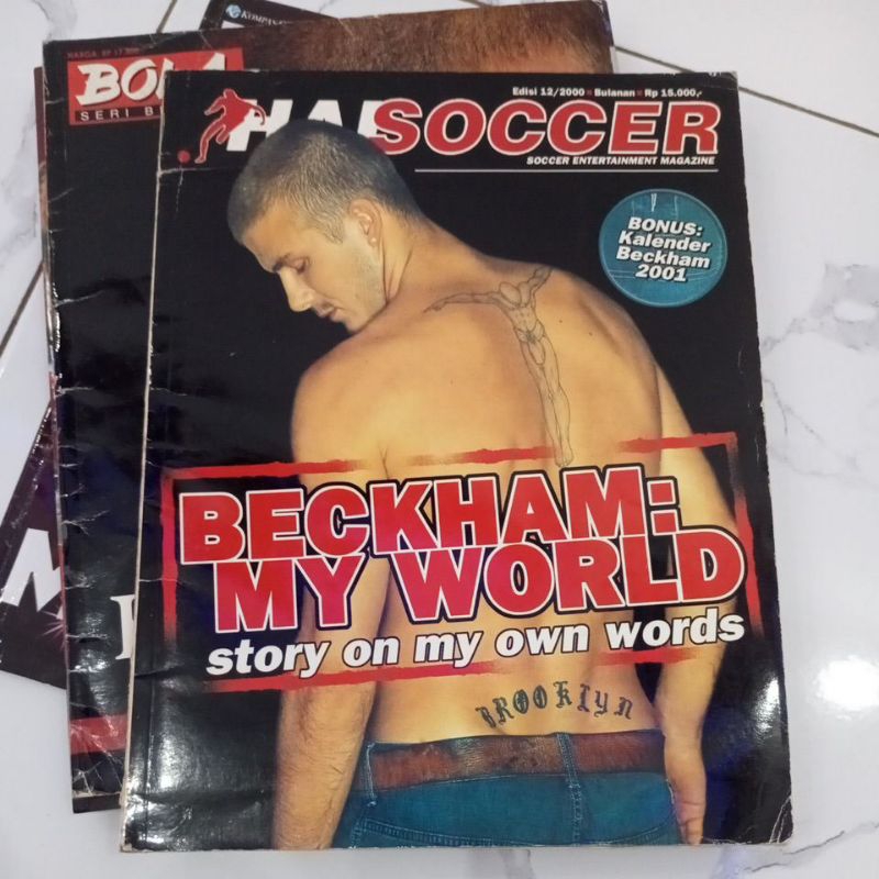 majalah hai soccer beckham my world minus bonus.