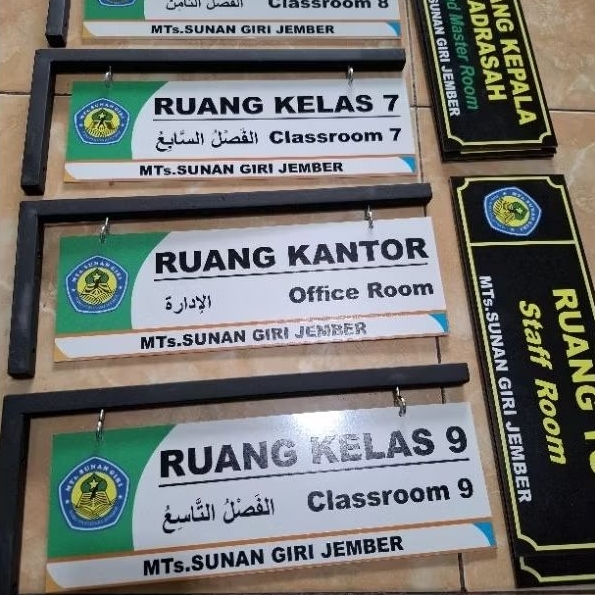 

papan nama ruangan sekolah,kantor,klinik, rumah sakit