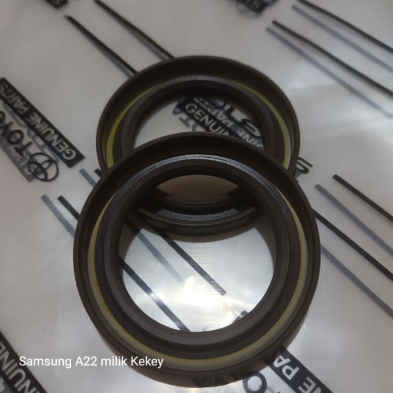 oil seals filter engine Toyota Innova reborn,vrz , mkk 038 A25 merk koyo