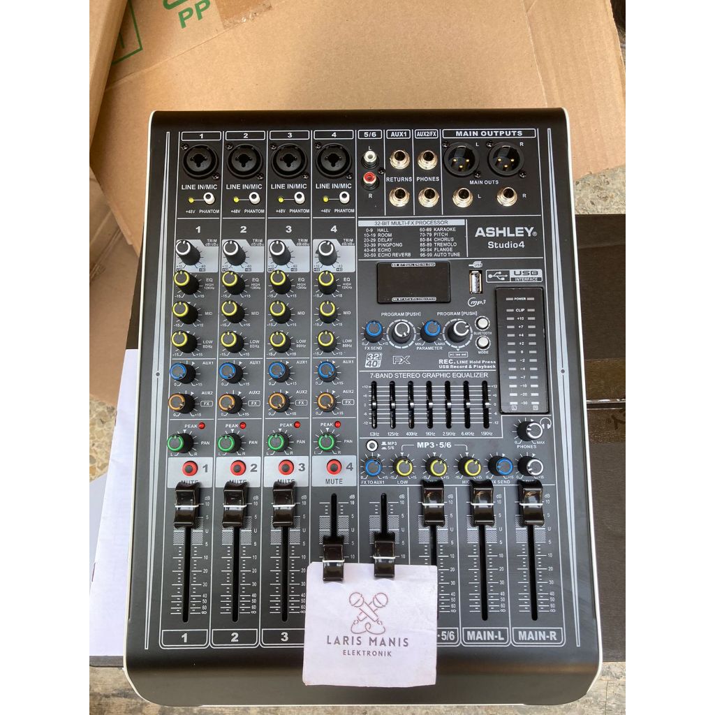 Power Mixer Ashley Studio4 Studio 4 Original 4 Chanel 250 Watt USB Bluetooth Efek Reverb Digital 16 