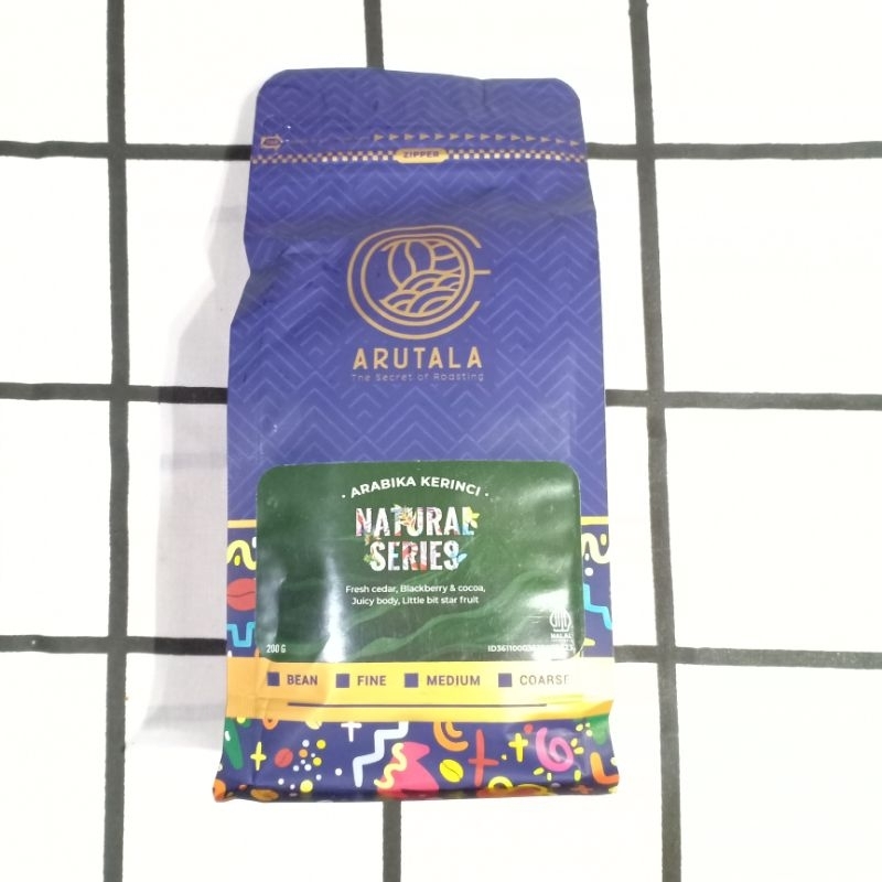 

Arutala Arabika Kerinci Natural Series Coffee Biji Kopi 200 gr