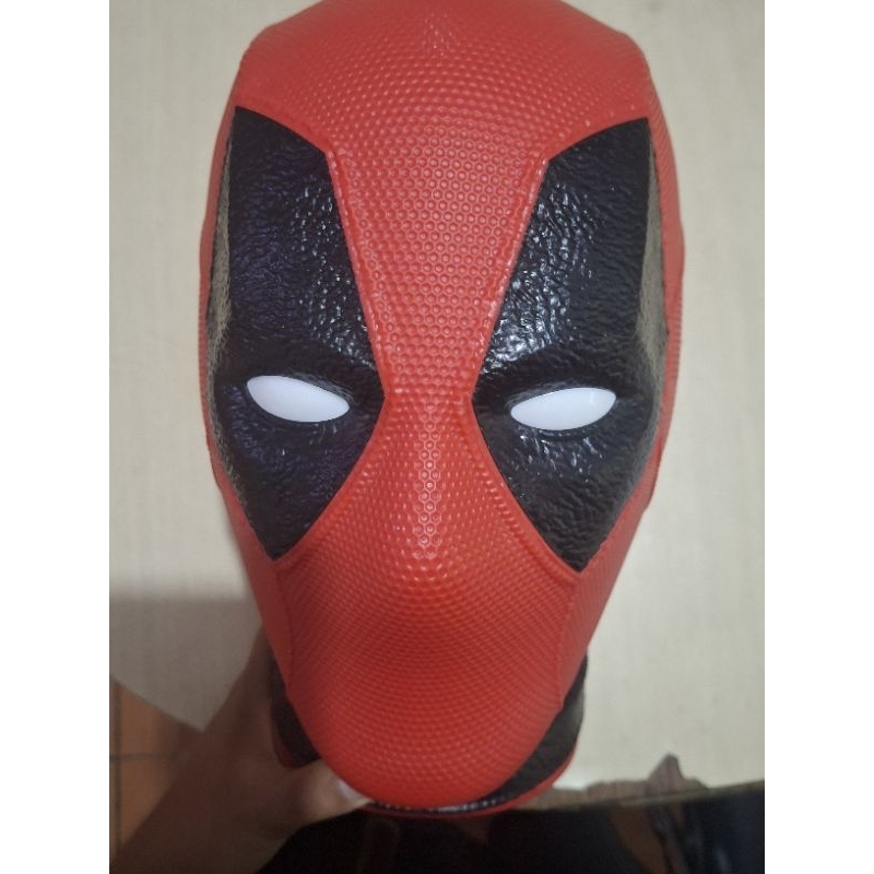

Deadpool Popcorn Head Bucket