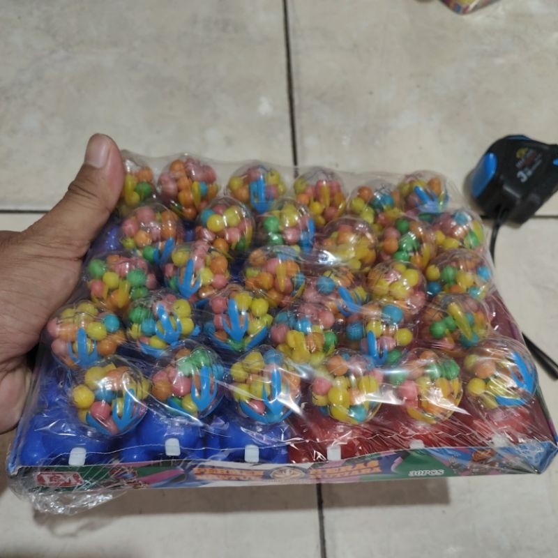 

30 permen mesin mutiara donal/beruang/micky/ultramen
