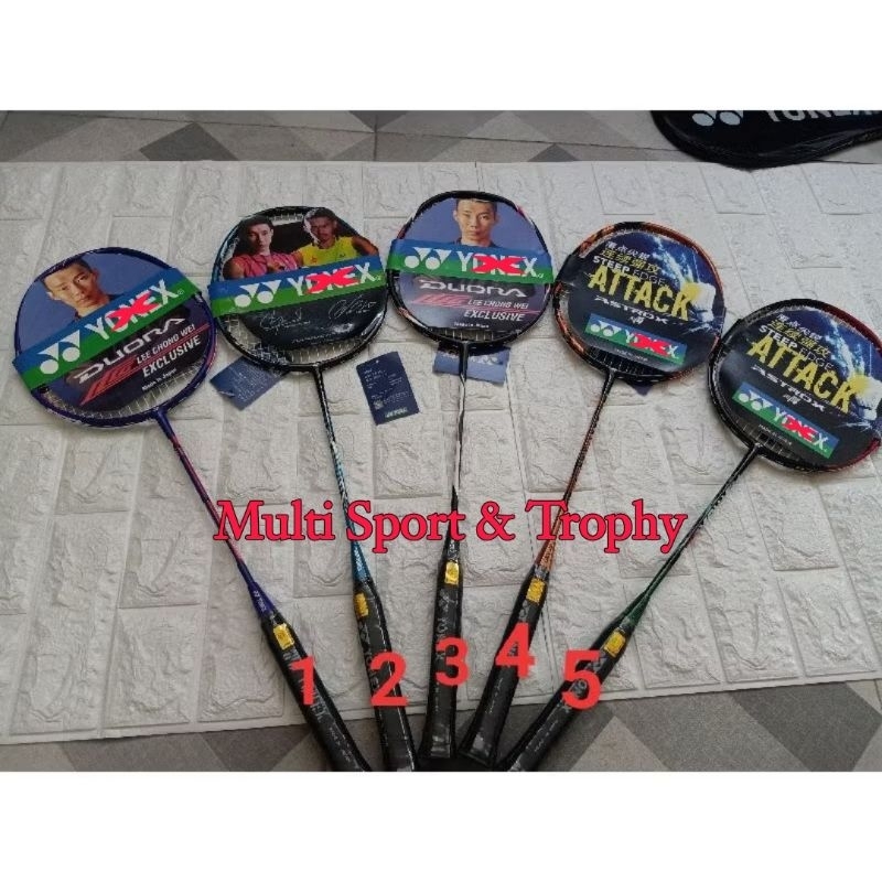 RAKET BADMINTON CARBON FREE SENAR TAS GRIP