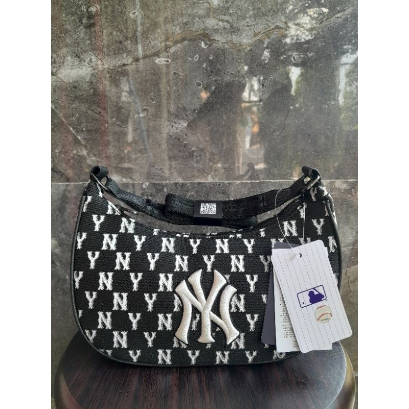 MLB MONOGRAM JACQUARD HOBO BAG BLACK