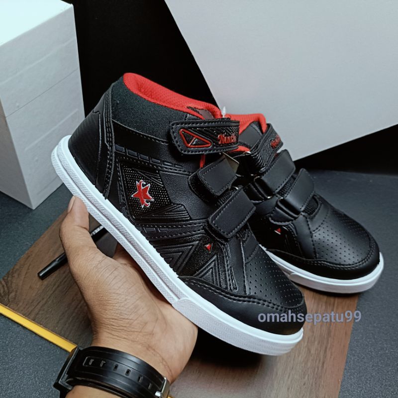 Sepatu boot anak sekolah laki laki  hitam putih  polos pabrikan