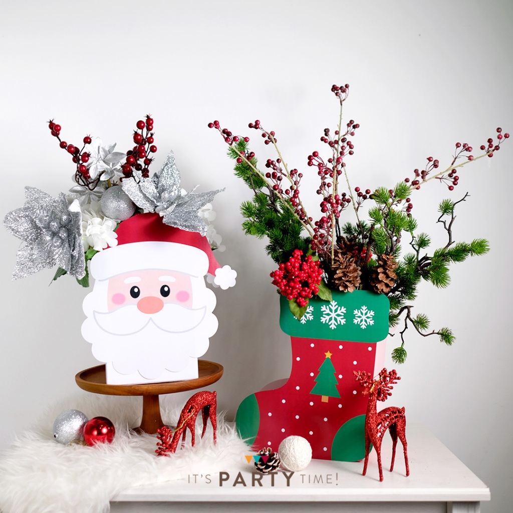 

Christmas Bloom Box / Bloom Box Sock / Bloom Box Santa / Box Hampers / Box Bunga Tema Christmas / Christmas Box Hampers / Box Tema Christmas / Kotak Kado Christmas