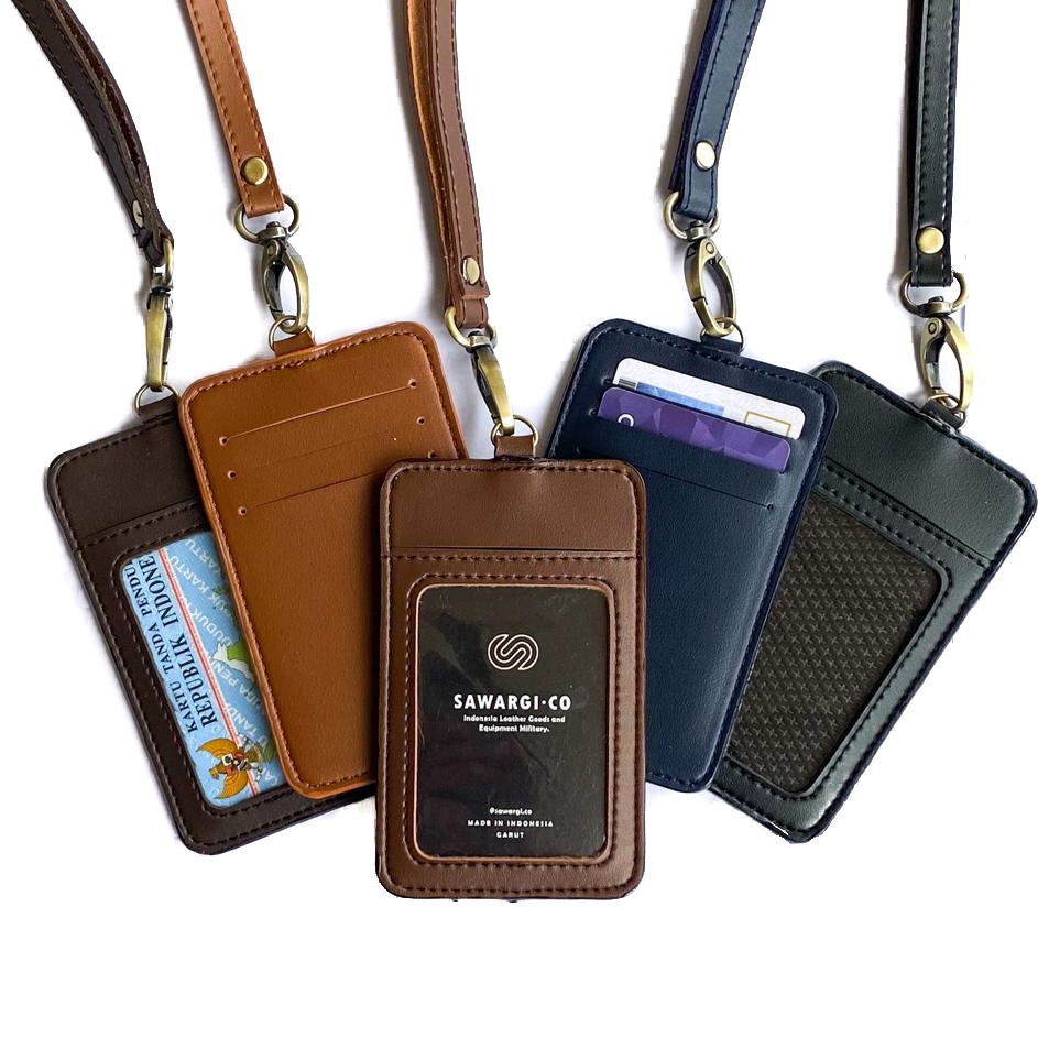 

Pasti Istimewa ID Card Holder Kulit Name Tag Holder Kulit by Sawargico Anees