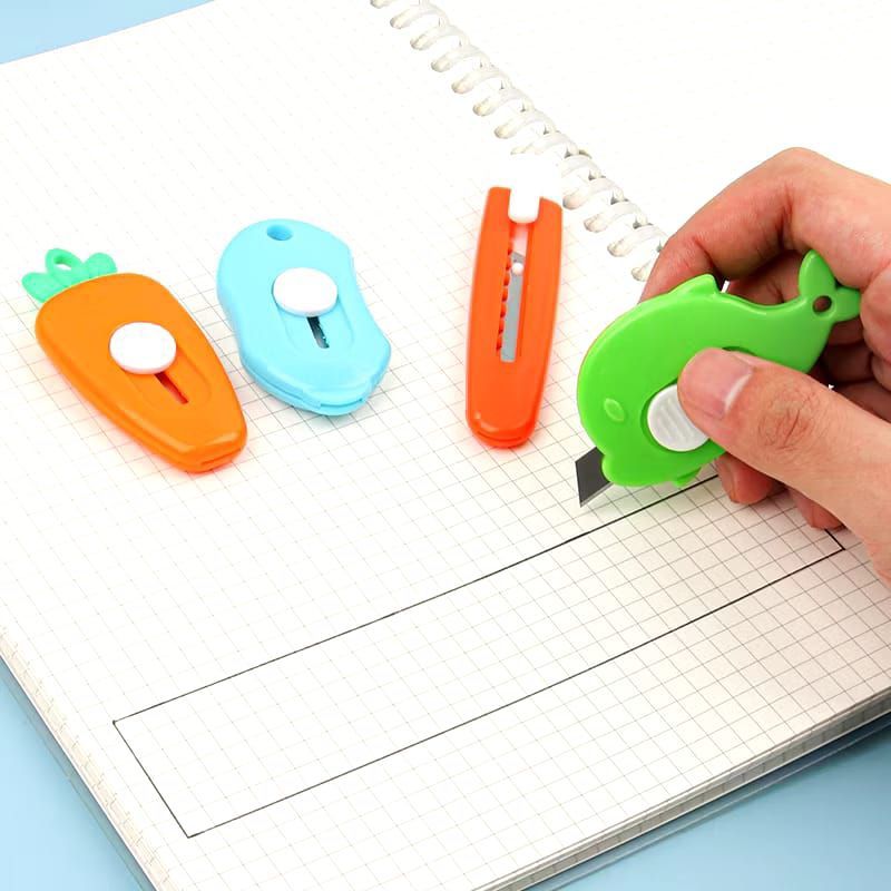 

PISAU CUTTER MINI KARAKTER LUMBA-LUMBA -YUSADASHOP