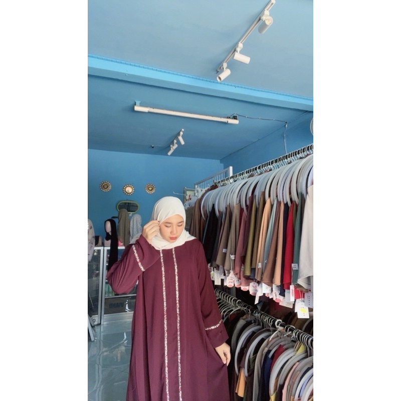 abaya maroon
