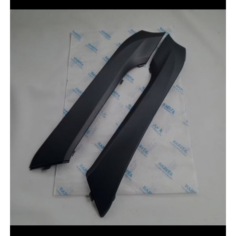 COVER DEK LANTAI SAMPING BAWAH GENIO HITAM DOFF KANAN KIRI