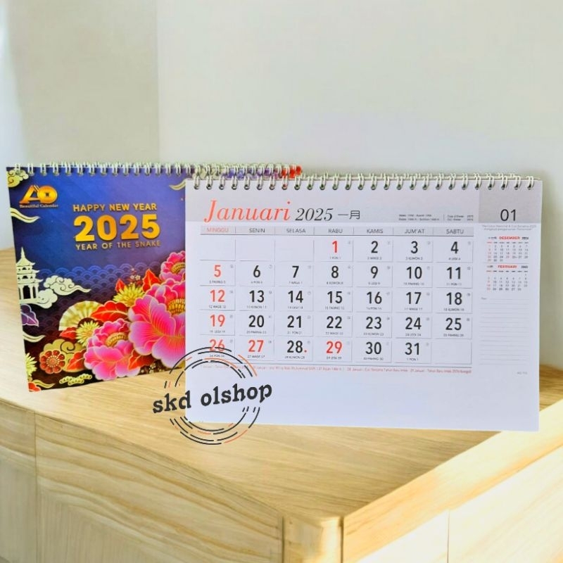 

kalender meja tahun 2025 kalender meja kerja Ao 702 ukuran besar 23,5x16,5 cm ( terima castume cetak merek)