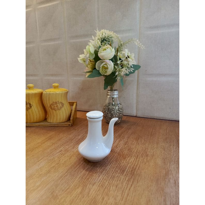 Teko Kecap Putih/Teko polos putih/Teko keramik/Teko aesthetic