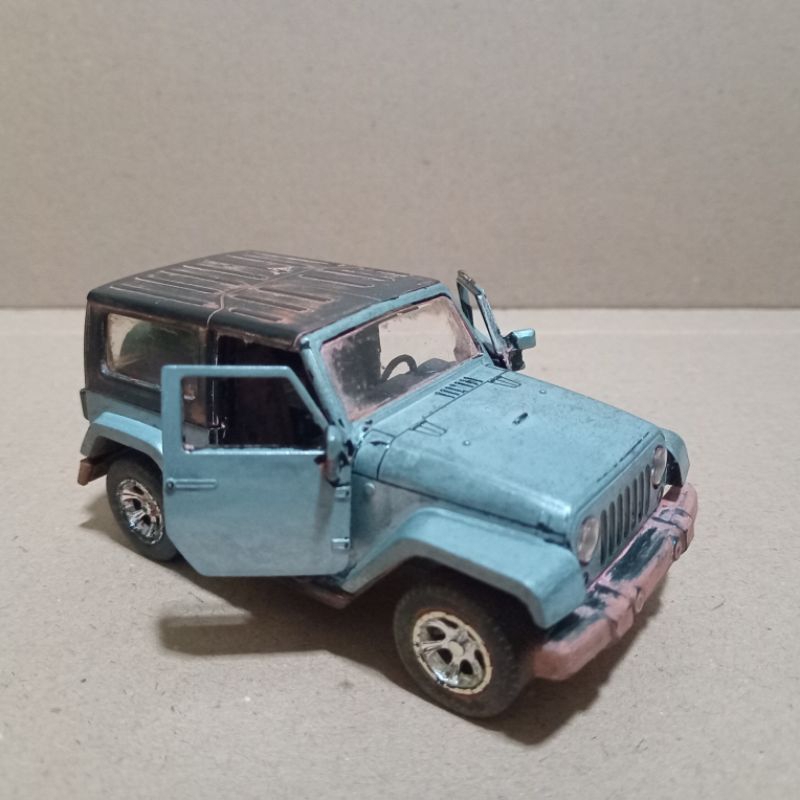 (junk) jada 1:32 jeep wrengler (bonus box)