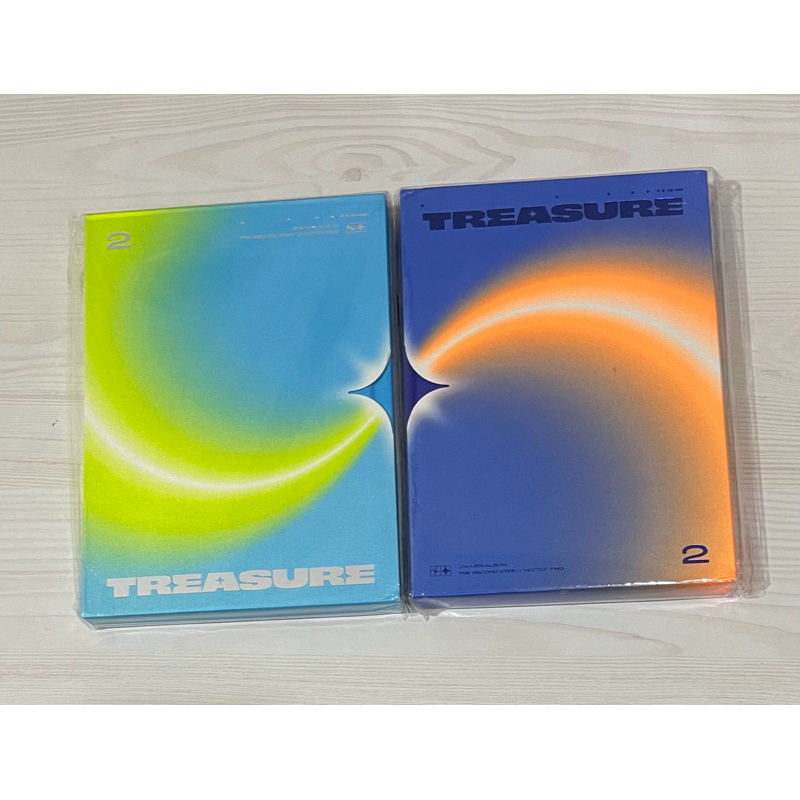 Album Hello Treasure (Bundling)