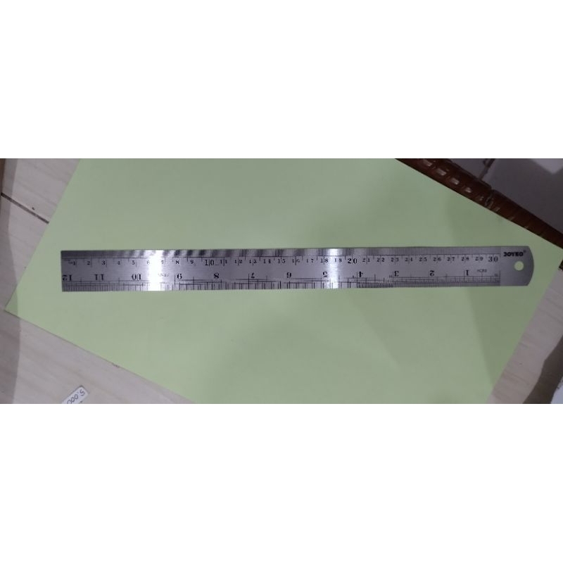 

Penggaris 30 cm, Joyko.