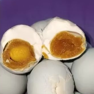 

[A.S.A] TELUR ASIN ISI 15 PCS (AB) MASIR DAN BERMINYAK / ASLI PANGON / TELUR BEBEK