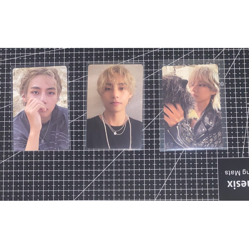 PHOTOCARD ALBUM LAYOVER TAEHYUNG V PC BTS OFFICIAL