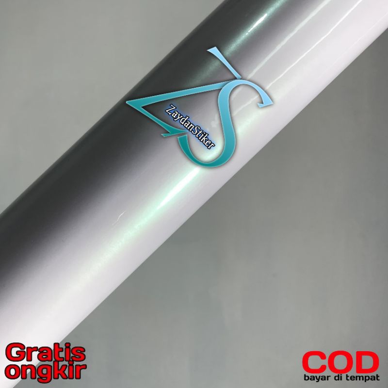 SKOTLET MOTOR WARNA PUTIH LEMBAYUNG HIJAU