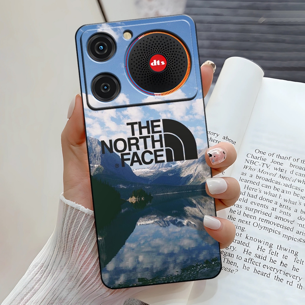 Softcase Hp ZTE Nubia Music Terbaru 2024 Case Fashion Motif The North Face Case Anti Slip Pelindung 